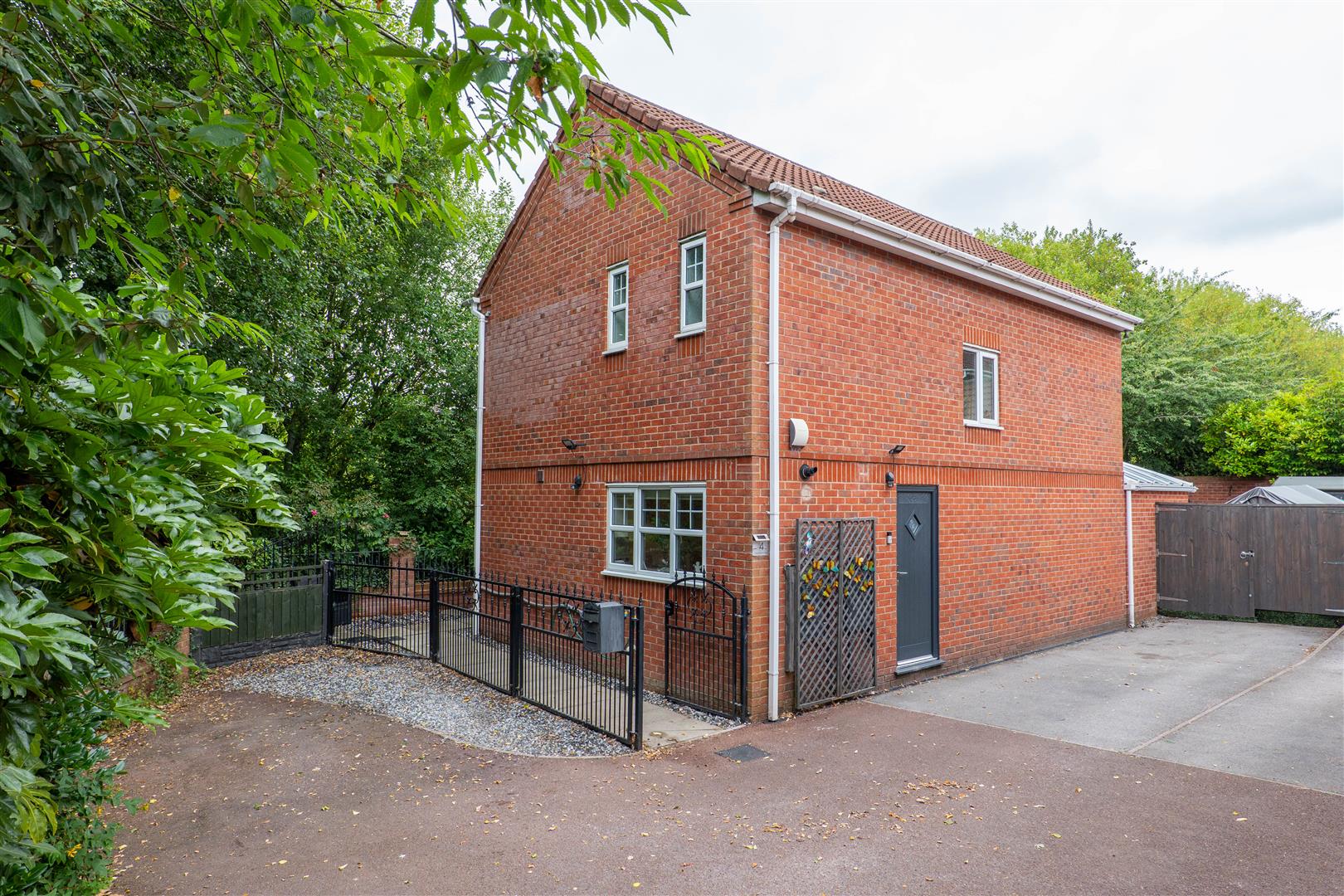 3 bed property in Kingfisher Close, Chorley